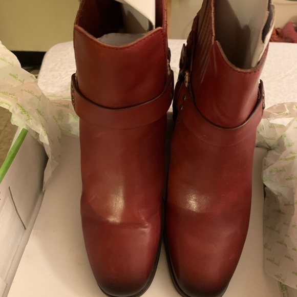 Booties - Picture 2 of 5